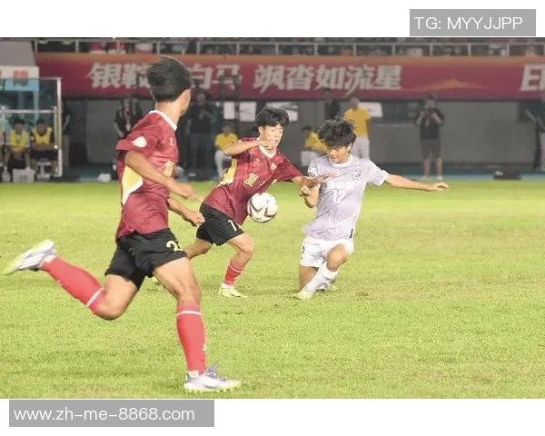 雒峰足球：激情与梦想交织的绿茵场上奋斗与荣耀的故事